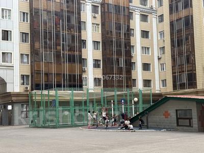 5-комнатная квартира · 180 м² · 4/10 этаж, Сарайшык 36 — Ориентировочно находится рядом с Байтирек за 800 000 〒 в Астане, Есильский р-н