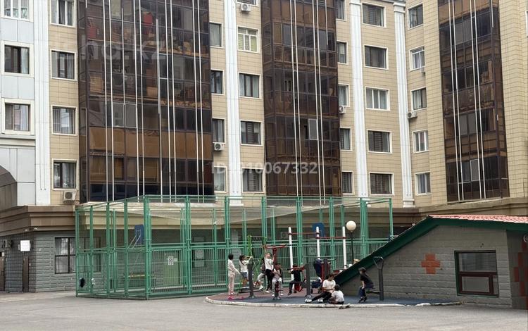 5-комнатная квартира · 180 м² · 4/10 этаж, Сарайшык 38 — Ориентировочно находится рядом с Байтирек за 700 000 〒 в Астане, Есильский р-н — фото 2