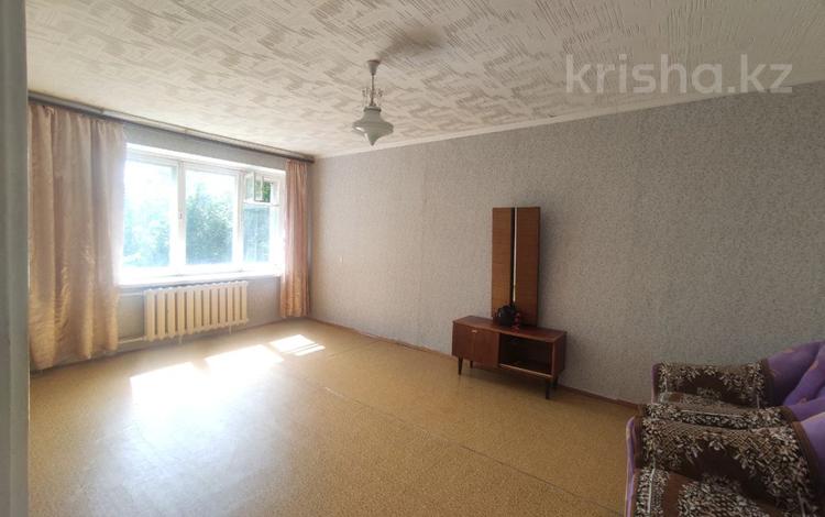 1-комнатная квартира · 32.6 м² · 3/5 этаж, 50 лет Октября 84 за 7.5 млн 〒 в Рудном — фото 5