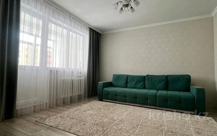 1-бөлмелі пәтер · 37 м² · 5/8 қабат, Улы Дала 67, 69, 15, 15/1, 17, 17/1, 2, 4, 6, 40 — Аль Фараби, бағасы: 28 млн ₸ в Астане, Есильский р-н — фото 2