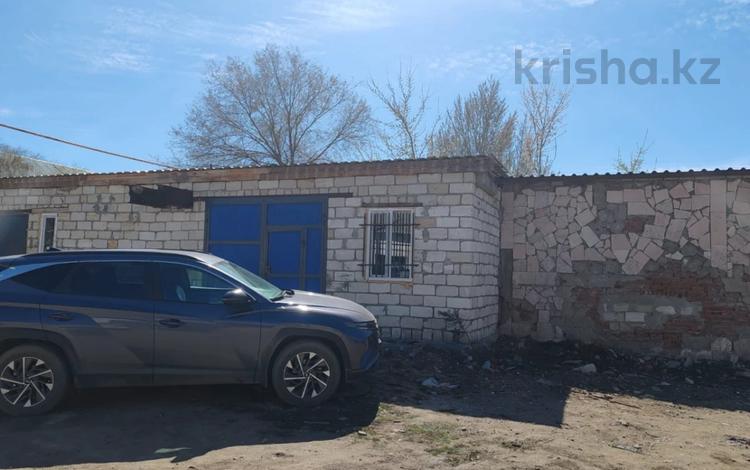 Өнеркәсіптік база · 17 сотық, Ескі қала, Ломоносова 17б, бағасы: 60 млн ₸ в Актобе, Старый город — фото 8