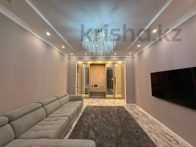 3-комнатная квартира · 90 м² · 2/9 этаж, мкр Юго-Восток, проспект Шахтеров — Парк Победы за 68 млн ₸ в Караганде, Казыбек би р-н