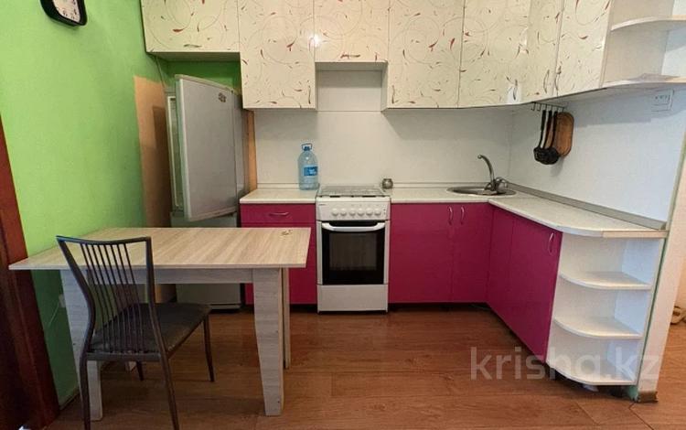 2-бөлмелі пәтер · 40 м², мкр Хан Тенгри, Кенесары хана — СРОЧНО, бағасы: 20 млн ₸ в Алматы, Бостандыкский р-н — фото 2