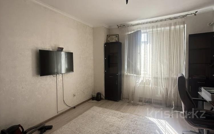 1-комнатная квартира · 45 м², мкр Мамыр-3 12 — Саина и Шаляпина за 36 млн ₸ в Алматы, Ауэзовский р-н — фото 2