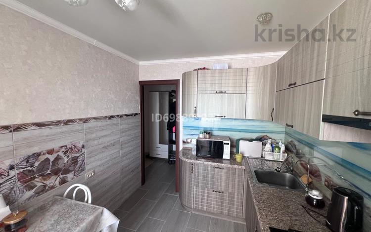 4-комнатная квартира · 75.5 м² · 9/9 этаж, мкр Юго-Восток, Республики 4 за 26.9 млн ₸ в Караганде, Казыбек би р-н — фото 2