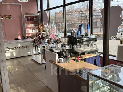 Готовый бизнес — Цветочный магазин + Кофейня · 40 м² за 4.8 млн 〒 в Семее