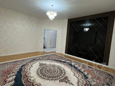 3-бөлмелі пәтер · 90.4 м² · 7/9 қабат, Алтын орда ш/а., Мангилик ел, бағасы: 36.7 млн ₸ в Актобе, мкр. Алтын орда