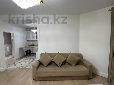 Пәтерлер в Актюбинской обл.: 5-бөлмелі пәтер · 148.9 м² · 5/6 қабат, мкр. Алтын орда, мустафа шохая, бағасы: 45 млн 〒 5-бөлмелі пәтер · 148.9 м² · 5/6 қабат, мкр. Алтын орда, мустафа шохая, бағасы: 45 млн 〒 в Актобе