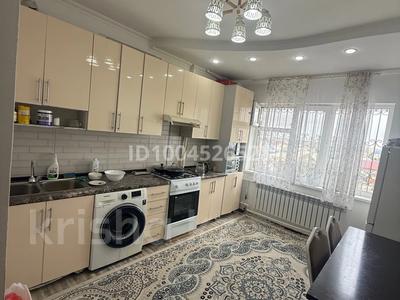 2-комнатная квартира · 70 м² · 4/9 этаж, мкр. Алмагуль, Алмагуль 7 за 21.5 млн 〒 в Атырау