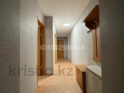 3-бөлмелі пәтер · 68 м² · 3/9 қабат, Қарағайлы 16, бағасы: 200 000 〒 в Семее