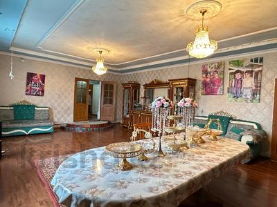 Отдельный дом · 6 комнат · 170 м² · 8 сот., Саранская за 25 млн 〒 в Караганде