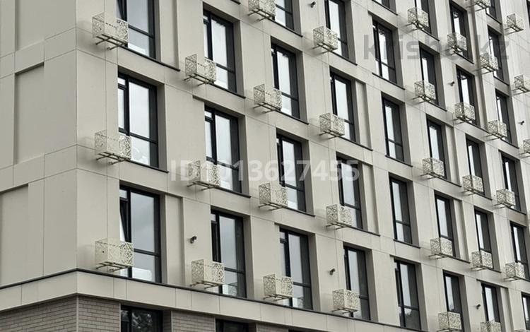 2-бөлмелі пәтер · 70.41 м² · 7/12 қабат, Макатаева - Байтурсынова 7, бағасы: 56 млн ₸ в Алматы, Алмалинский р-н — фото 2