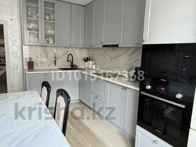 4-бөлмелі пәтер · 120.8 м² · 8/13 қабат, Макатаева 131 — Муратбаева, бағасы: 98 млн ₸ в Алматы, Алмалинский р-н