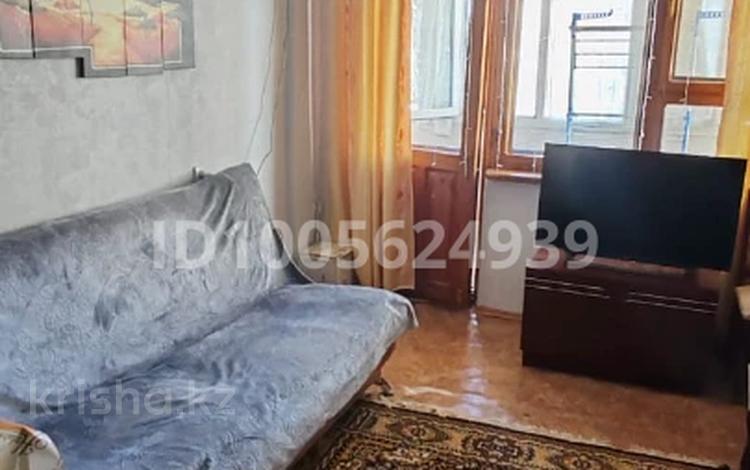 3-комнатная квартира · 48.7 м² · 4/5 этаж, Мкр. 2 9 за 13.5 млн 〒 в Атырау, мкр Авангард-2 — фото 2