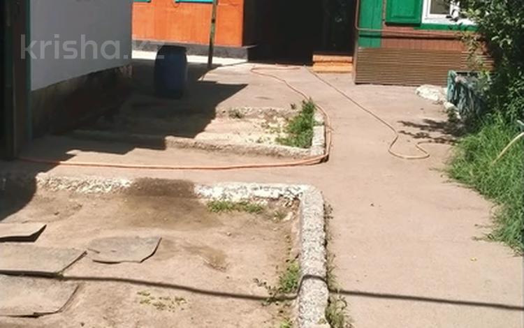 Жеке үй · 4 бөлме · 60 м² · 3.5 сот., Уссурийская, бағасы: 300 000 〒 в Алматы, Жетысуский р-н — фото 2