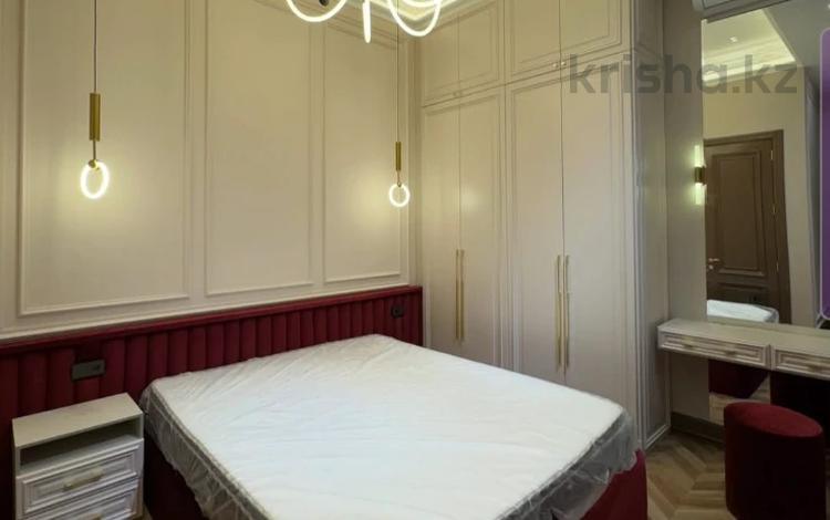 3-комнатная квартира · 130 м² · 8/9 этаж, Аль-Фараби 69г за 2.7 млн ₸ в Алматы, Бостандыкский р-н — фото 2