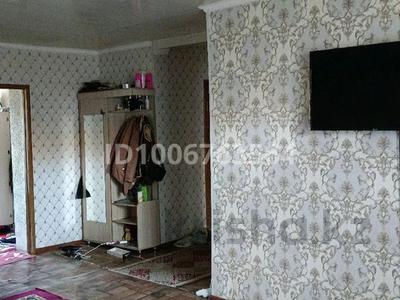 Жеке үй · 4 бөлме · 93.1 м² · 5 жүзд., мкр Курсай қарнақ тұйығы 4 — Ескі мешіттен өткеннен киін солға бұрылған көшеде, бағасы: 30 млн ₸ в Шымкенте, Туран р-н