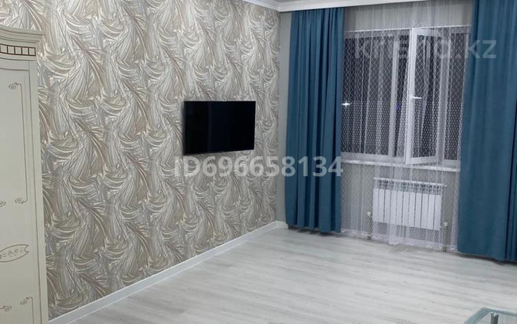 1-комнатная квартира · 46 м² · 3/7 этаж, 17-й мкр участок45/1 — Возле мечети за 200 000 ₸ в Актау — фото 2