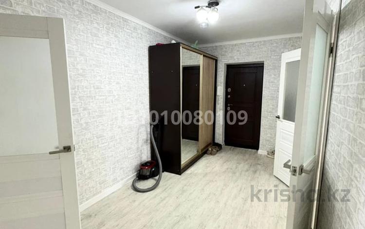 2-бөлмелі пәтер · 68.5 м² · 5/9 қабат, Нур Актобе 39в — Нур Актобе, 2-й мкрн рядом поликлиника “Аксимед”, бағасы: 18.5 млн ₸ — фото 2