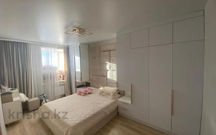3-комнатная квартира · 73.7 м² · 9 этаж, Микрорайон Береке за 34.5 млн ₸ в Костанае — фото 2