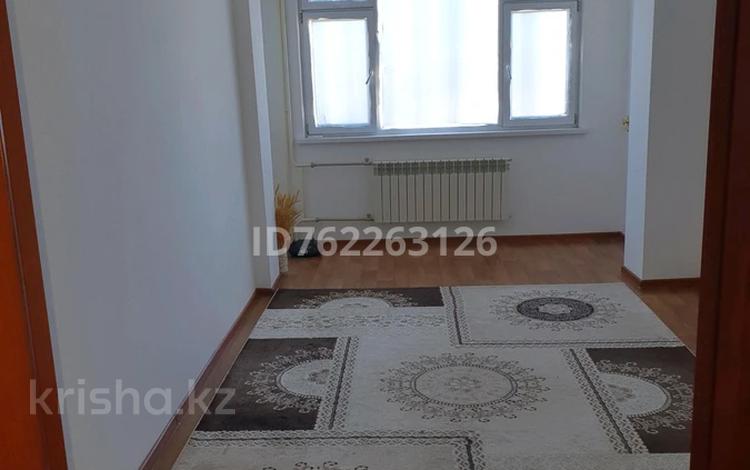 2-комнатная квартира · 60 м² · 4/5 этаж, 15 микрорайон 4 за 130 000 ₸ в Таразе — фото 2