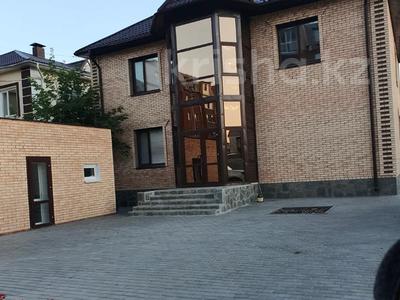 Жеке үй · 6 бөлме · 250.8 м² · 10 жүзд., Северо-Западный, бағасы: 200 млн ₸ в Костанае