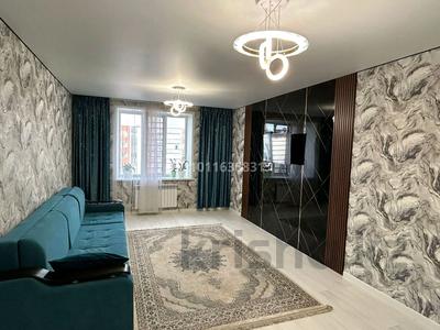 2-бөлмелі пәтер · 70.5 м² · 11/12 қабат, Нажмиденова 15 — Улы Дала, бағасы: 43 млн ₸ в Астане, Сарайшык р-н