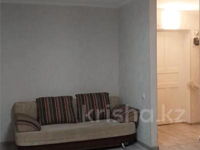 3-комнатная квартира, 45 м², 3/5 этаж, мкр Новый Город, мкр Новый Город,пр.Н.Абдирова — ост,1000-мелочей,ТРЦ &quot;City Mall&quot;, Карагандинский колледж моды за 16.7 млн 〒 в Караганде, Казыбек би р-н