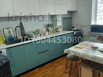 4-бөлмелі пәтер · 120 м² · 5/5 қабат, 15-квартал 105 — Рядом 5-ая школа, бағасы: ~ 18 млн ₸ в Мангышлаке