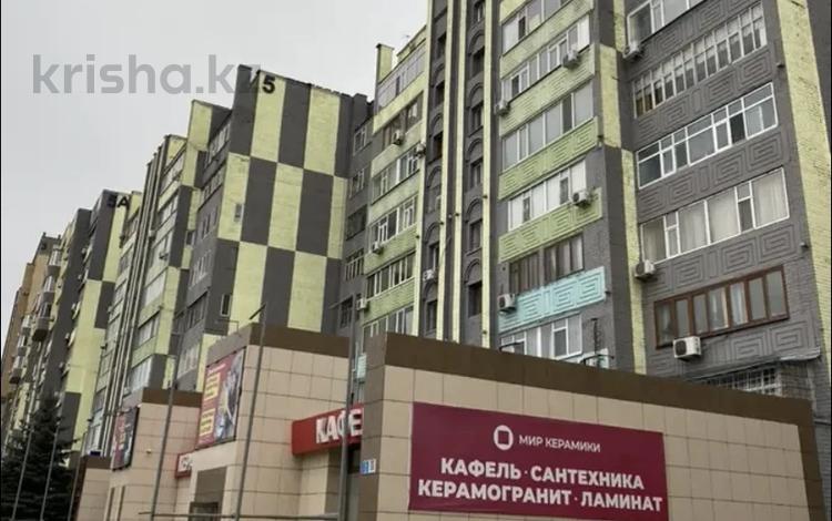 3-бөлмелі пәтер · 72 м² · 8/9 қабат, проспект Алии Молдагуловой, бағасы: 20.5 млн ₸ в Актобе — фото 2
