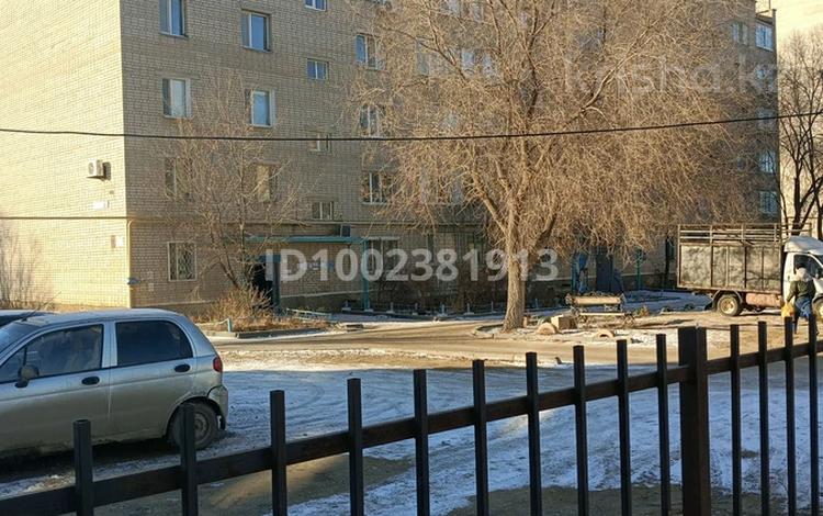 2-комнатная квартира · 52.3 м² · 3/6 этаж, мкр Шанхай, Өтеген Тұрмағамбетов 36корпус1 36/1 — Отеген турмагамбетова за 13.5 млн ₸ в Актобе — фото 12