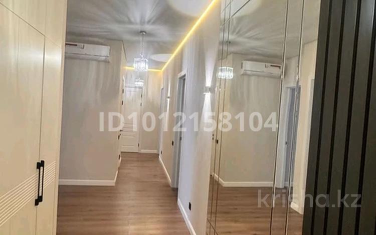 4-комнатная квартира · 120 м² · 7/14 этаж, ул. Туркестан 28 за 124.5 млн ₸ в Астане, Есильский р-н — фото 3