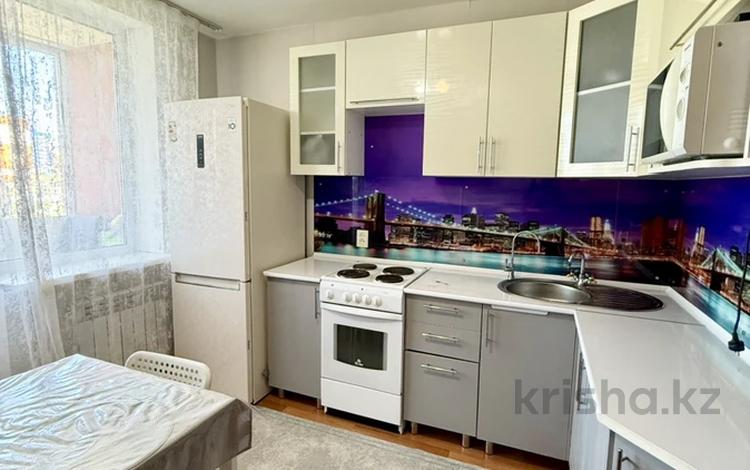 2-бөлмелі пәтер · 57.7 м² · 5/5 қабат, Есенберлина 8, бағасы: 21.8 млн ₸ в Усть-Каменогорске — фото 3