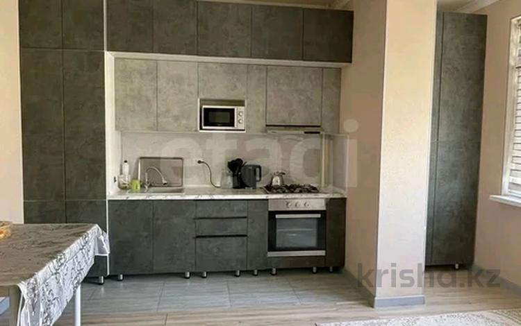 3-бөлмелі пәтер · 80 м² · 6/7 қабат, 19-й мкр 21, бағасы: 31.5 млн ₸ в Актау — фото 2