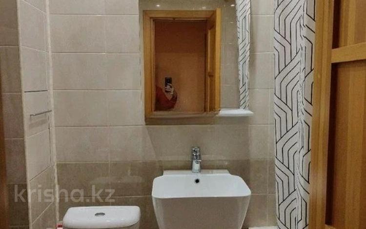 3-комнатная квартира · 60 м² · 3/4 этаж, мкр №10 19 за 31.5 млн ₸ в Алматы, Ауэзовский р-н — фото 14