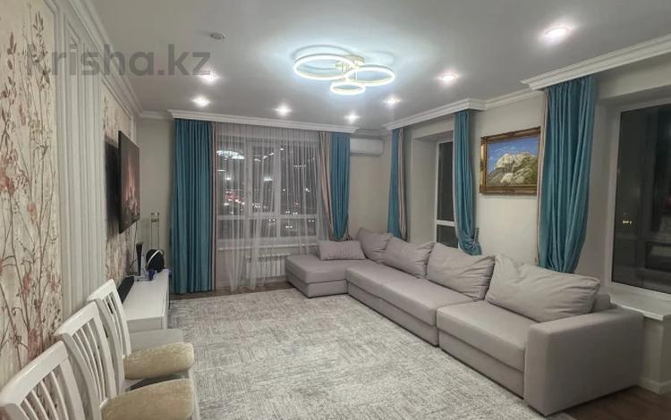 3-бөлмелі пәтер · 89.9 м² · 3/8 қабат, Кайыма Мухамедханова 10, бағасы: 61 млн ₸ в Астане, Нура р-н — фото 3