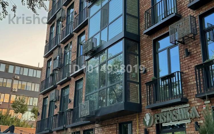 3-комнатная квартира · 94 м² · 7/7 этаж, Маншук Маметовой 95 за 35 млн ₸ в Уральске — фото 2