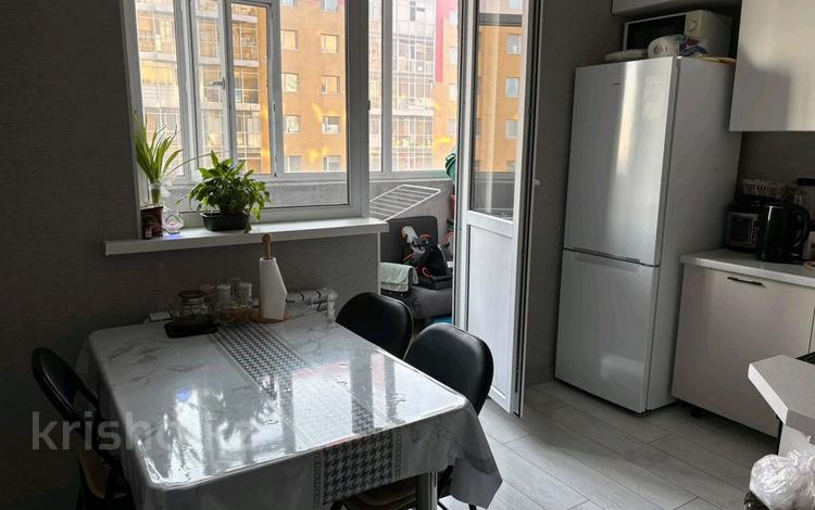 1-комнатная квартира · 34 м² · 10/14 этаж, Нургиса Тлендиева 42 за 20.5 млн ₸ в Астане, Сарыарка р-н — фото 2