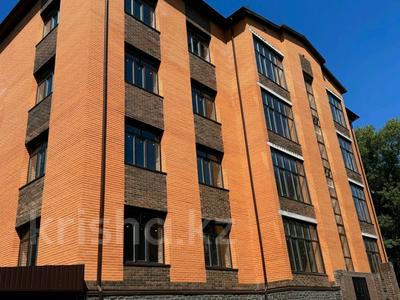 3-комнатная квартира · 105.5 м² · 2/4 этаж, Камзина 102 — Камзина-Чайковского за ~ 37.5 млн 〒 в Павлодаре