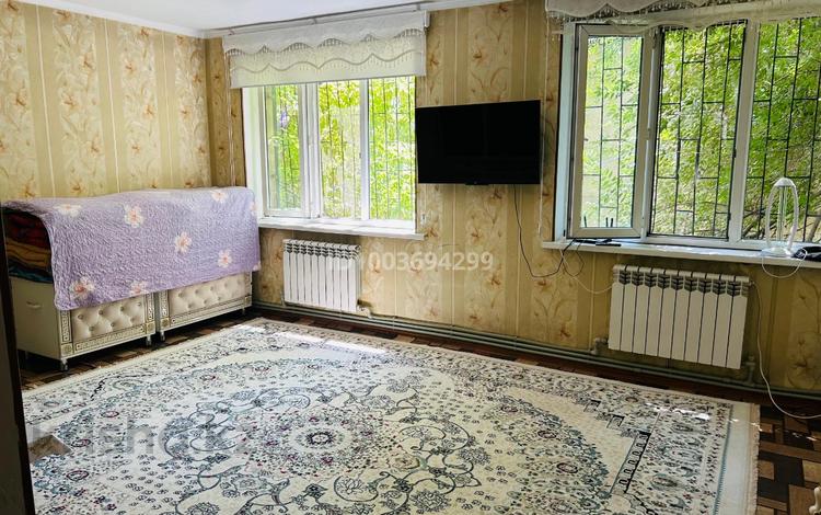 2-комнатная квартира · 48.5 м² · 1/5 этаж, мкр Карасу, Жансугурова 2В — Володарского за 19 млн 〒 в Шымкенте, Аль-Фарабийский р-н — фото 7