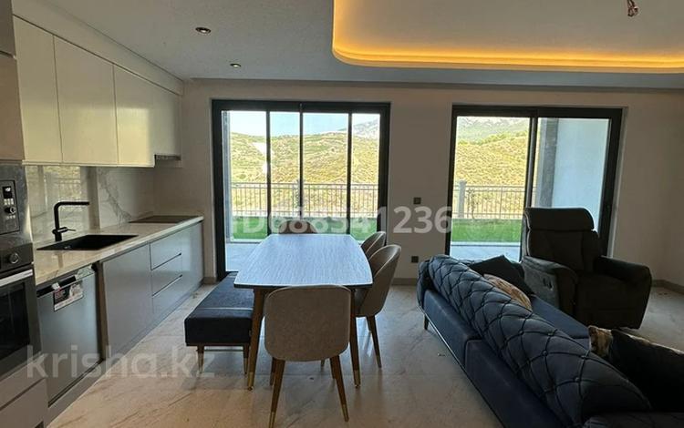 3-бөлмелі пәтер · 160 м² · 1/5 қабат, Golf Aqua, бағасы: 1 млн ₸ в Аланье — фото 2