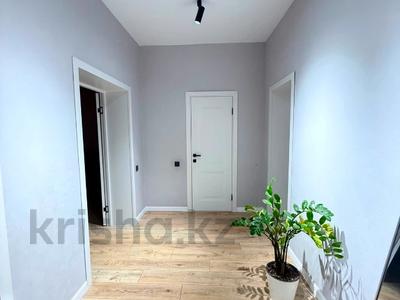 2-бөлмелі пәтер · 70 м² · 4/5 қабат, Алтын орда ш/а., бағасы: 30 млн ₸ в Актобе, мкр. Алтын орда