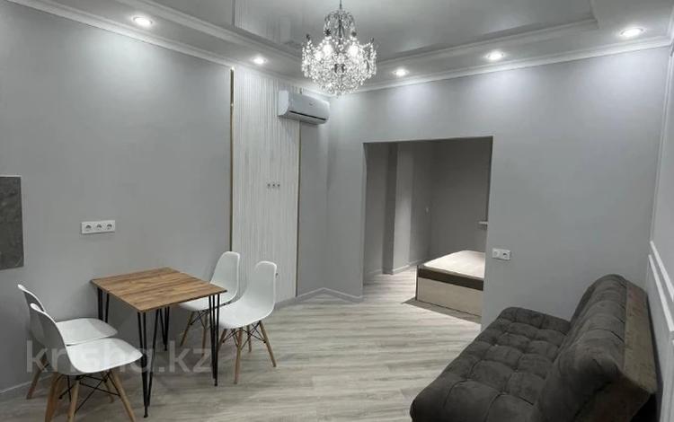 1-комнатная квартира, 35 м², 5/10 этаж помесячно, Варламова 326 — Карасай батыра