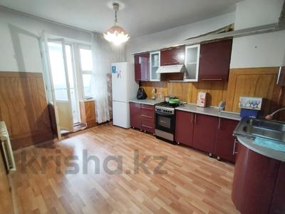 3-комнатная квартира, 65 м², 5/5 этаж, 6 мкр 1 за 19 млн 〒 в Костанае