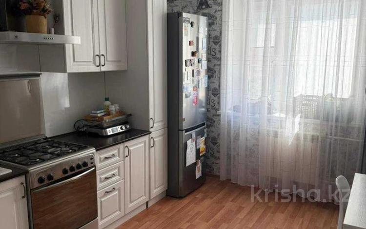 2-бөлмелі пәтер · 56 м² · 4/6 қабат, Садовая 100Д, бағасы: 25.5 млн ₸ в Костанае — фото 2