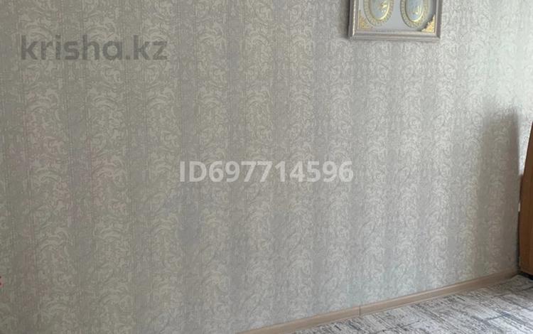 2-комнатная квартира · 46.6 м² · 1/5 этаж, мкр Городской Аэропорт, Штурманская 1 за 18.5 млн ₸ в Караганде, Казыбек би р-н — фото 2