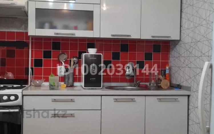 1-бөлмелі пәтер · 47 м² · 7/9 қабат, мкр Аксай-3Б 38, бағасы: 29.5 млн ₸ в Алматы, Ауэзовский р-н — фото 2
