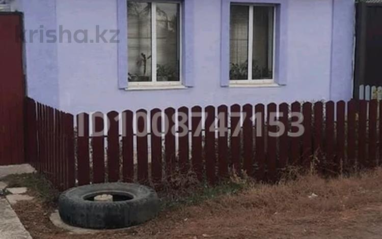 Отдельный дом · 4 комнаты · 81 м² · 7 сот., мкр Строитель, Винермана1 1 — Магазин Одесса пересекает Январцевская за 25 млн 〒 в Уральске — фото 2