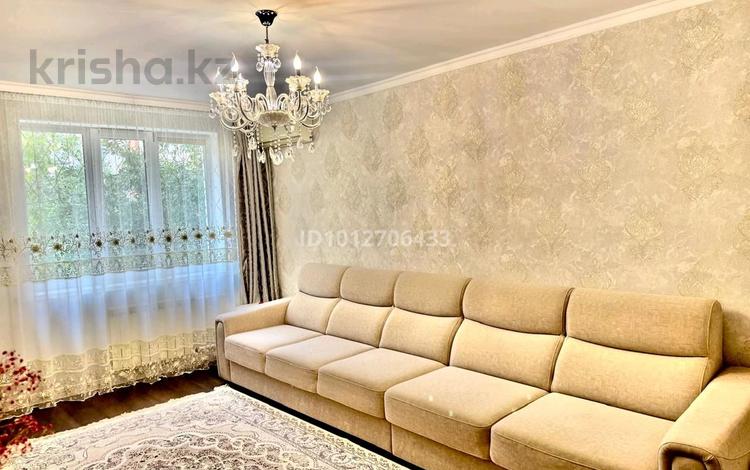 2-бөлмелі пәтер · 67.4 м² · 2 қабат, 12 ш/а. 54 — Торг дом Аида/маг Анвар, бағасы: 28.9 млн ₸ в Актобе, мкр 12 — фото 2