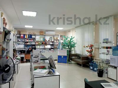Бизнес в Западно-Казахстанской обл.: Здания · 328 м² за 195 млн 〒 Здания · 328 м² за 195 млн 〒 в Уральске
